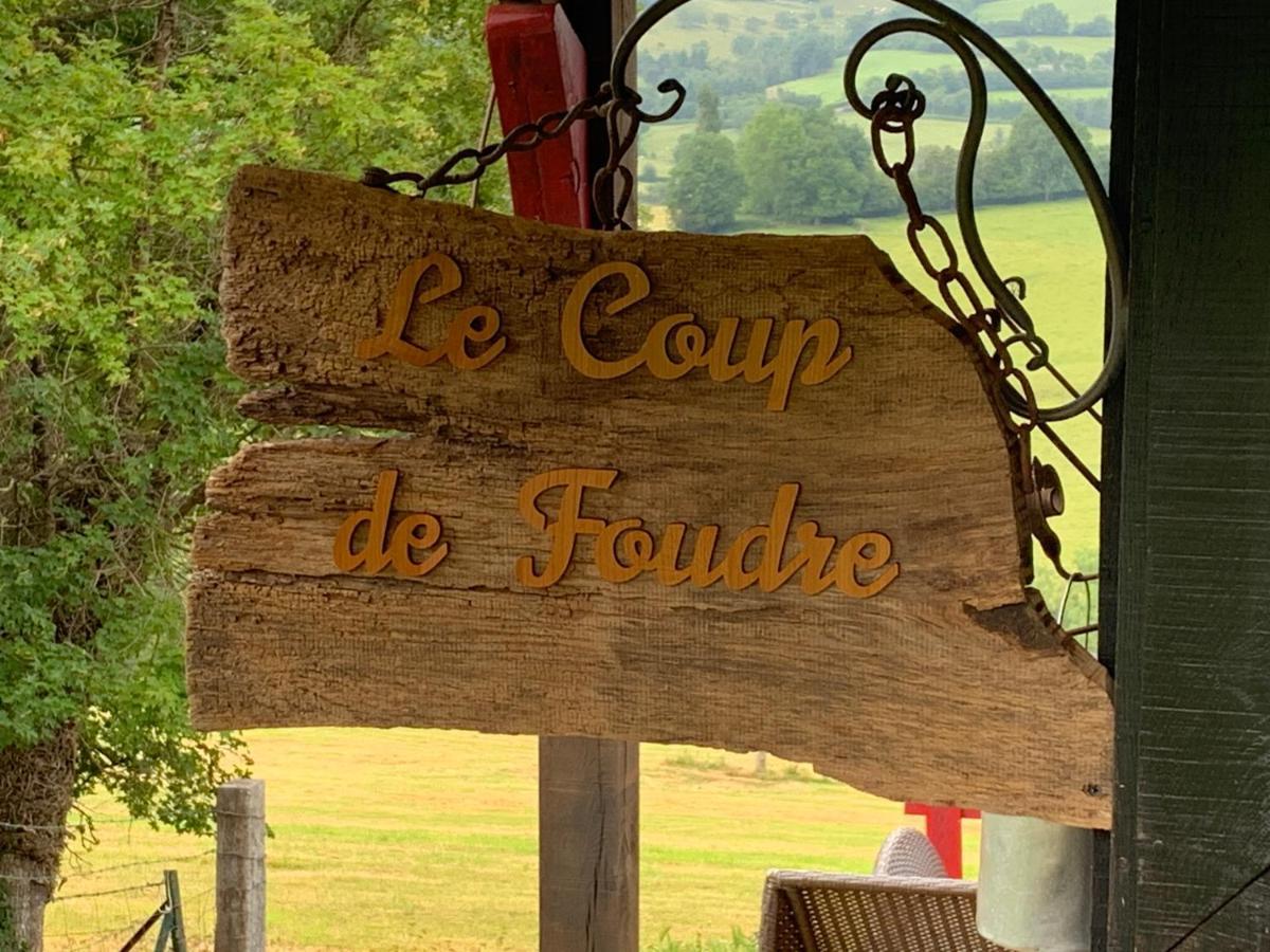 Gite Insolite "Le Coup De Foudre" Sa Vue Panoramique Vimoutiers Exterior foto